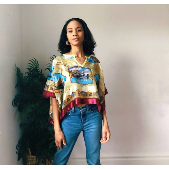 Italian Reworked Scarf Top (Medium-XL) - Picture 2 of 5